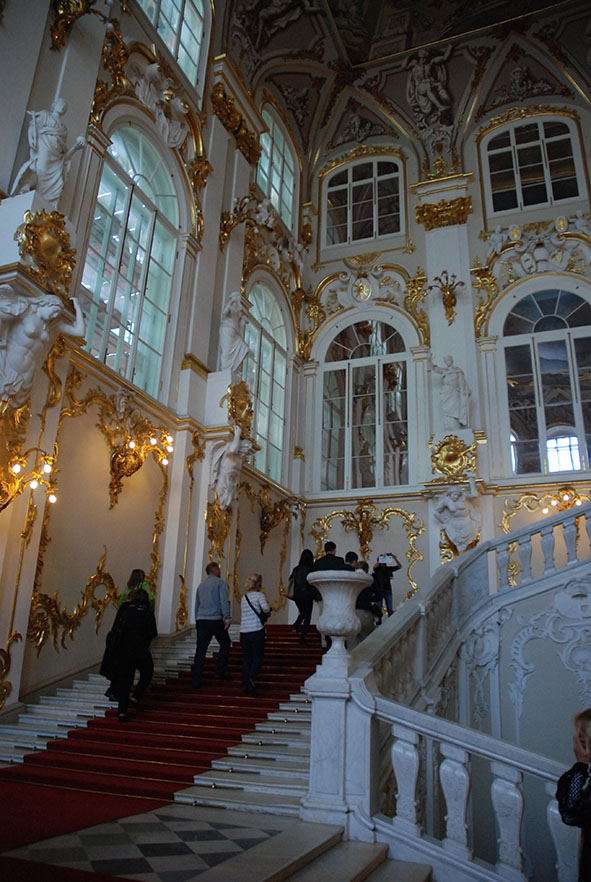 Ingang Hermitage Sint Petersburg
